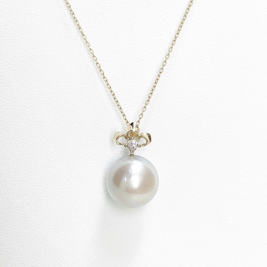 Pearl Necklace - Crown -